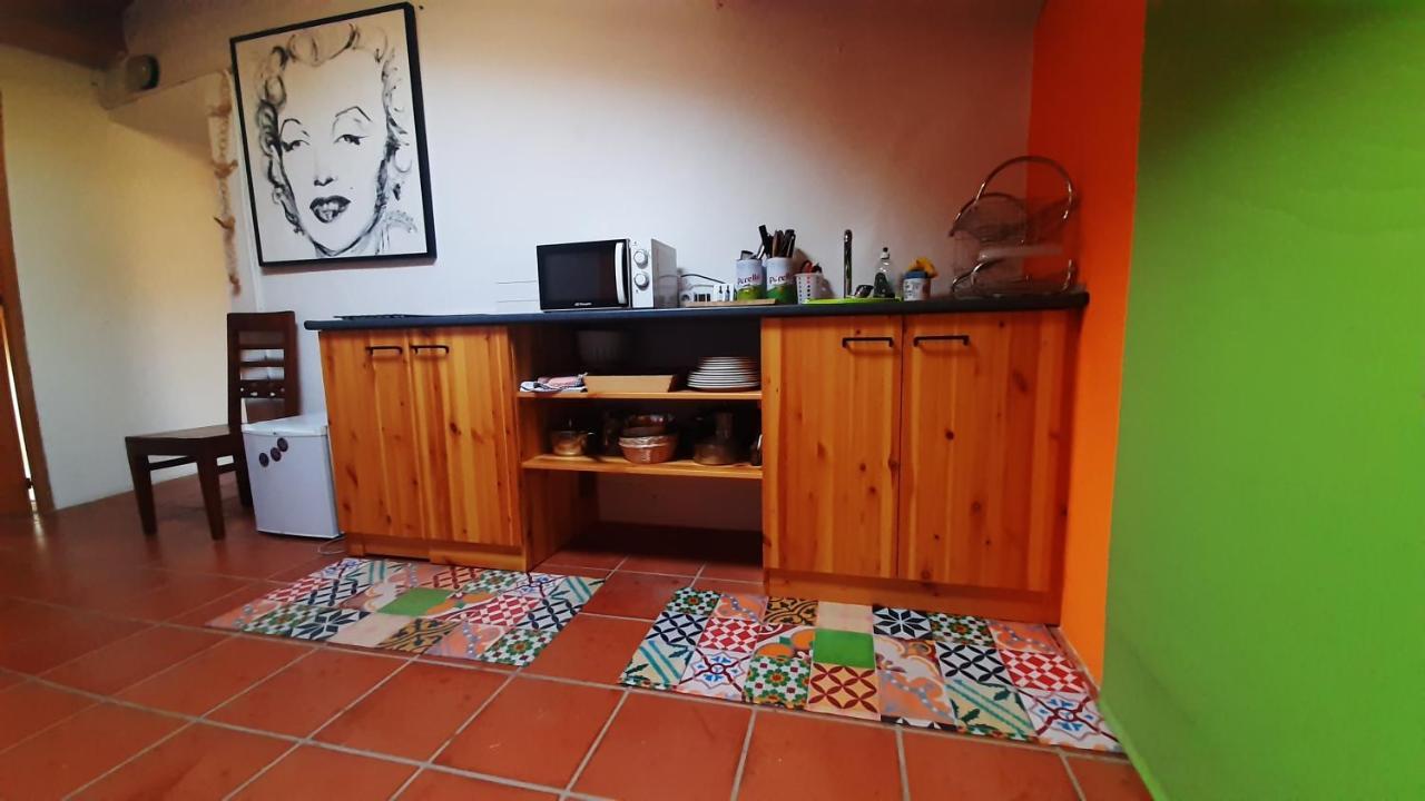 Santa Maria de Olo Celler Colltorヴィラ エクステリア 写真